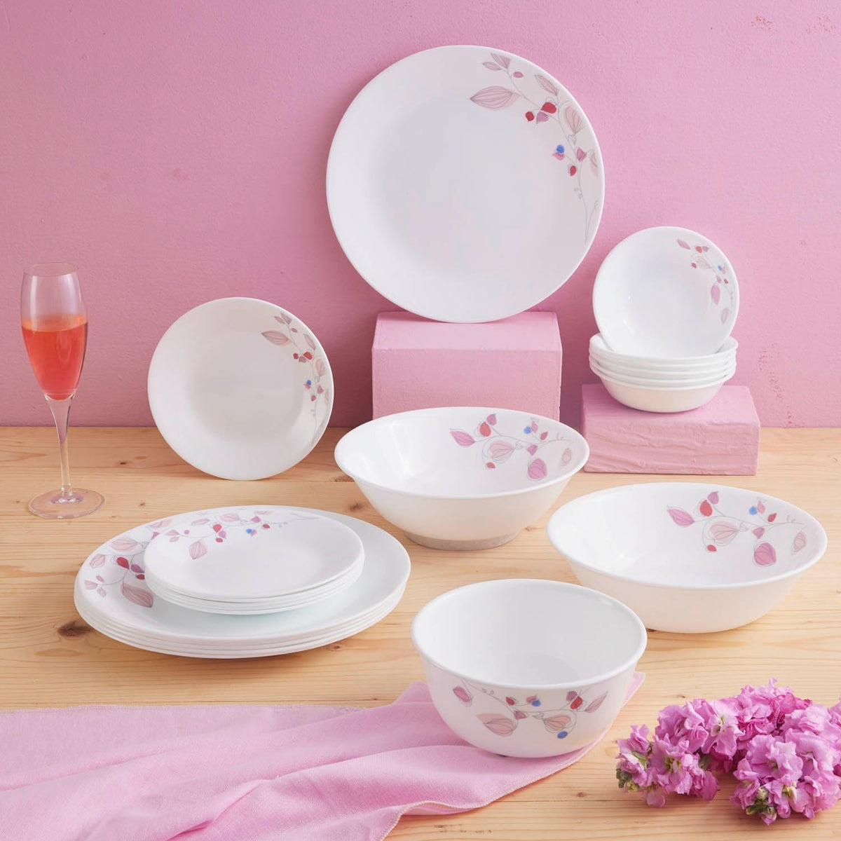 Corelle Livingware Round Pink Breeze 30 Pcs Dinner Set