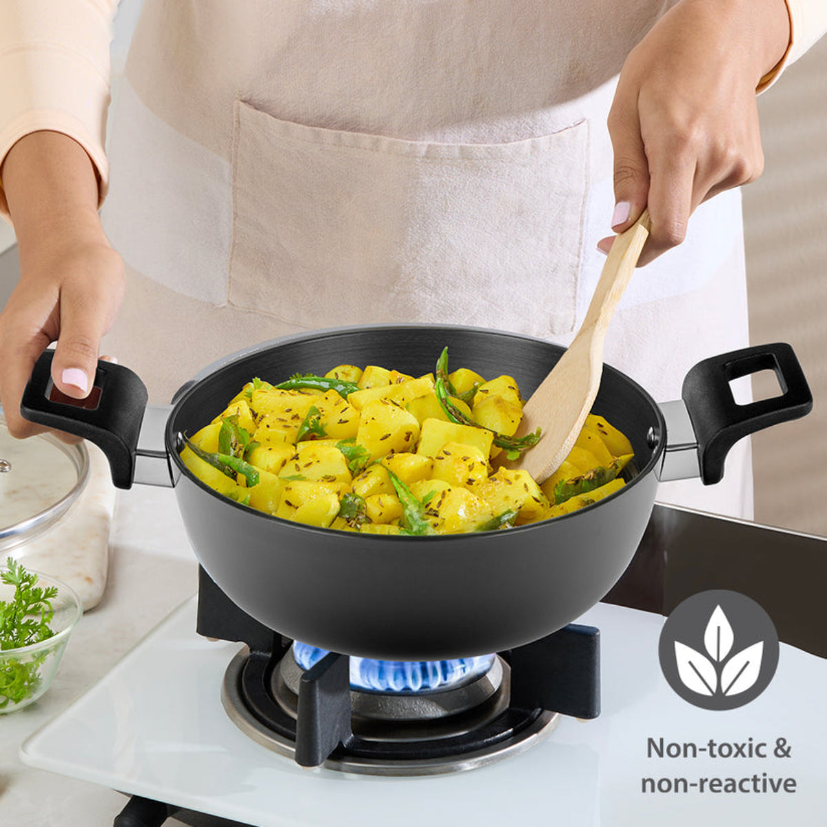 Borosil Hard Anodized Induction Base Deep Kadhai With Glass Lid
